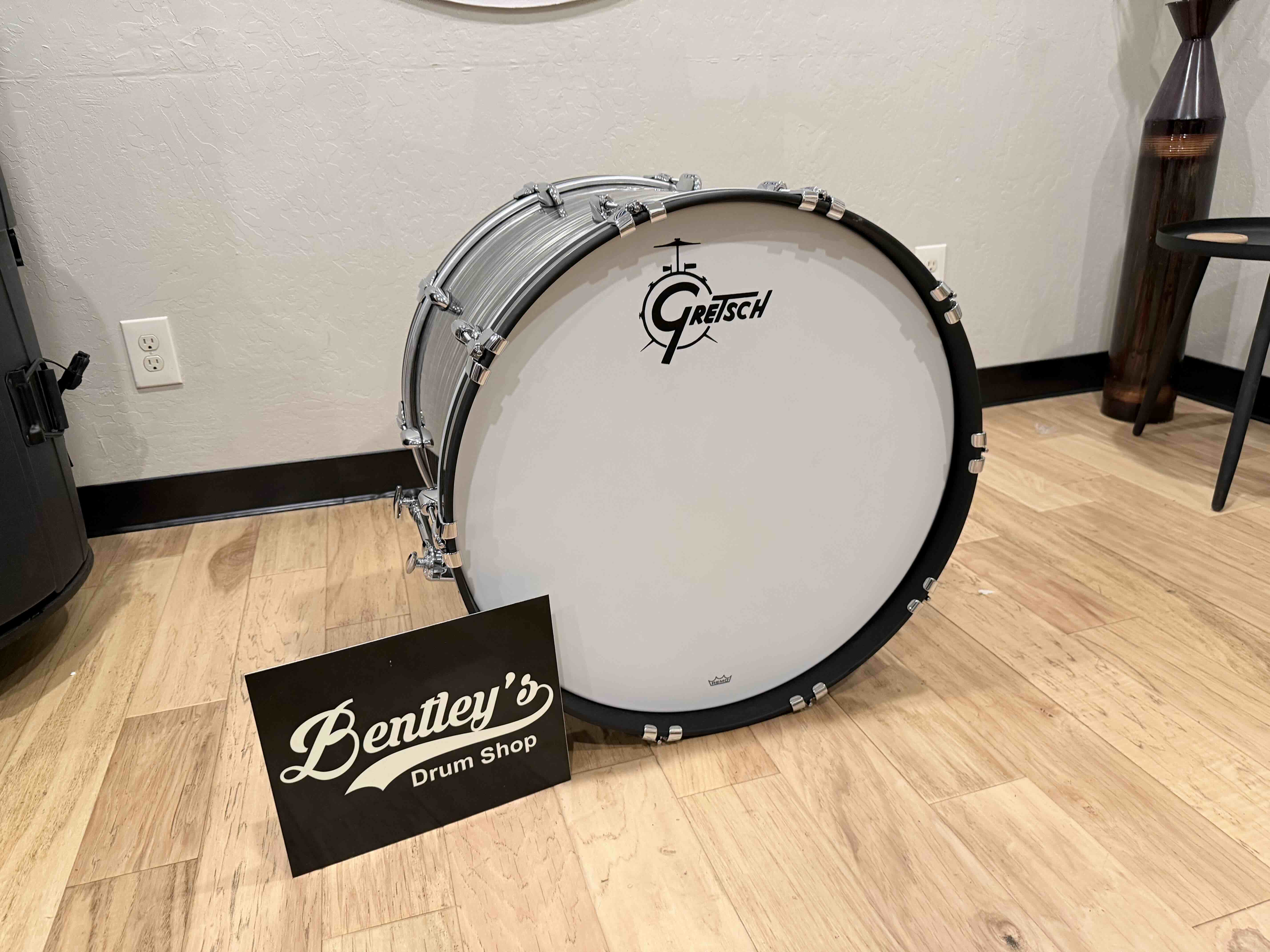 Gretsch Brooklyn Series 16x24 Bass Kick Drum in Grey Oyster Nitron (Open Box)